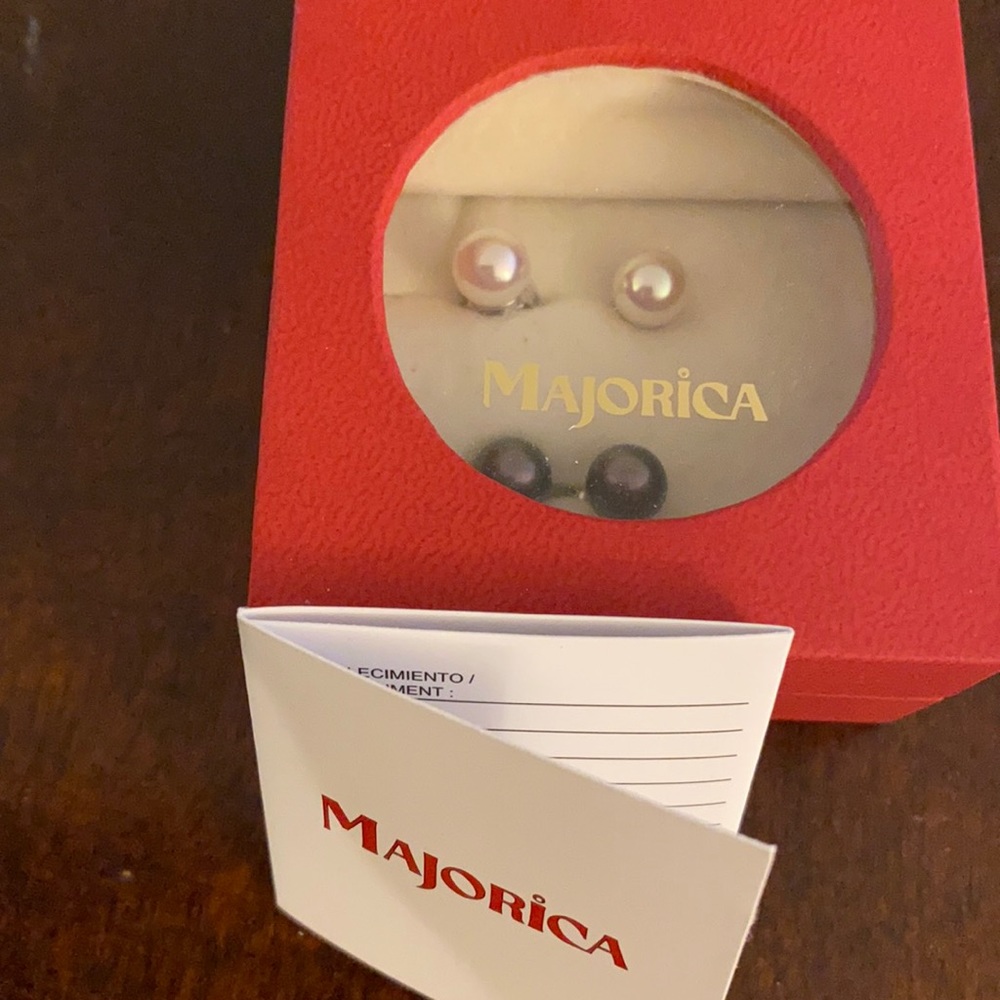 Majorica Pearl earrings